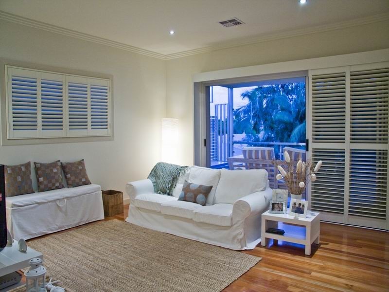 16 Grace Street, Red Hill QLD 4059