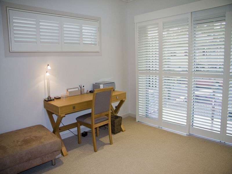 16 Grace Street, Red Hill QLD 4059