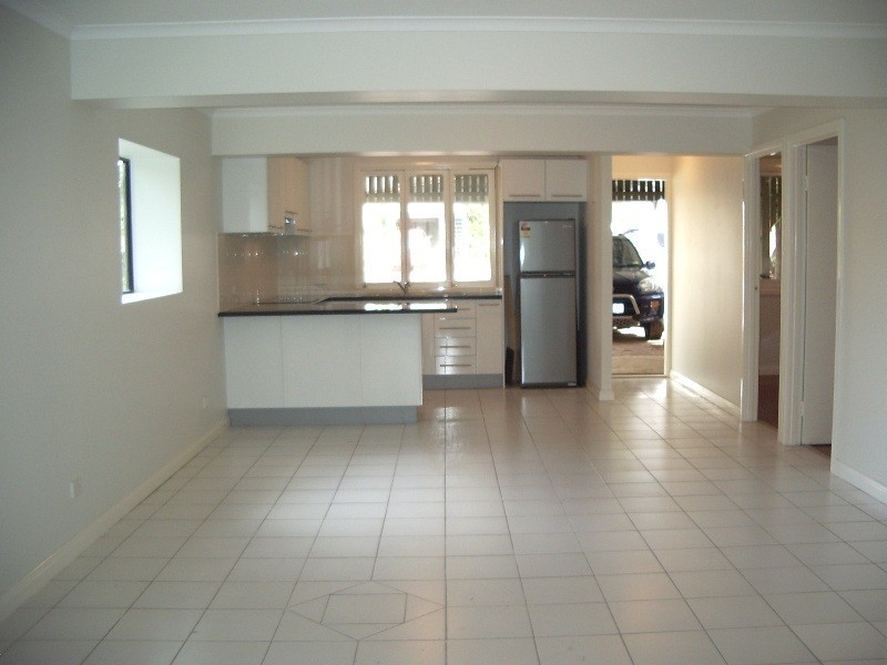 16/A Bathurst Street, Red Hill QLD 4059