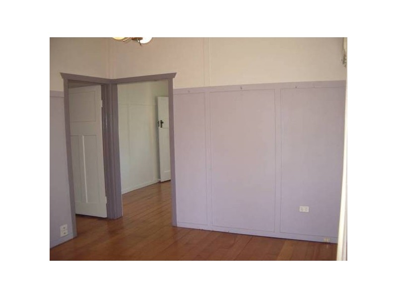 19 Marne Road, Albion QLD 4010