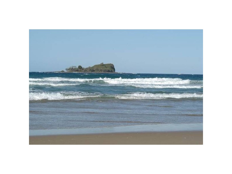 5 Mudjimba Esplanade, Mudjimba QLD 4564