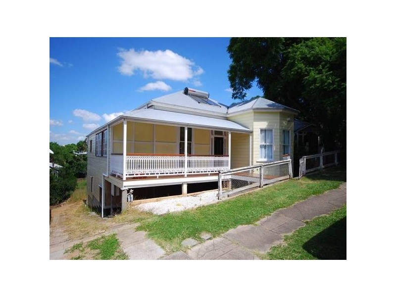 24 Wienholt Street, Auchenflower QLD 4066