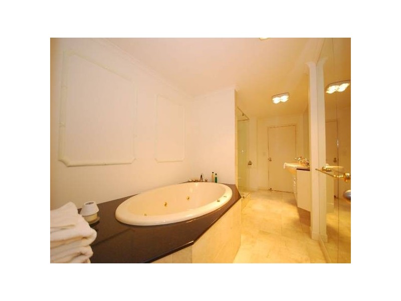 3/68 Crescent Road, Hamilton QLD 4007