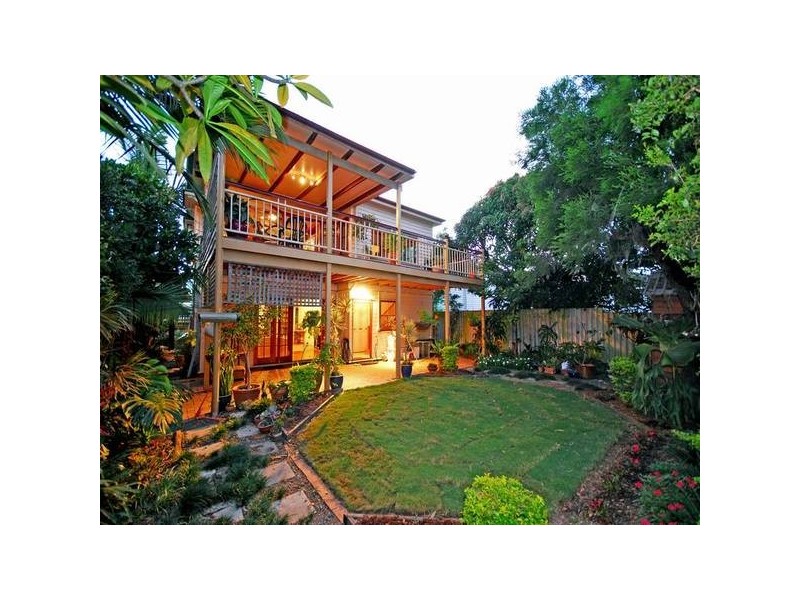 25 Wienholt Street, Auchenflower QLD 4066