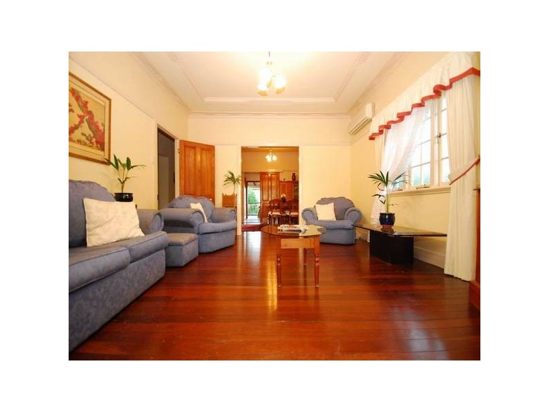 25 Wienholt Street, Auchenflower QLD 4066