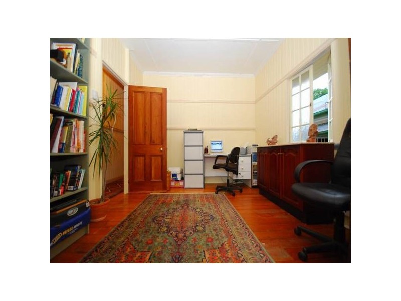 25 Wienholt Street, Auchenflower QLD 4066