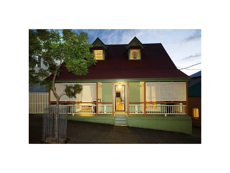 16 Rogers Street, Spring Hill QLD 4000