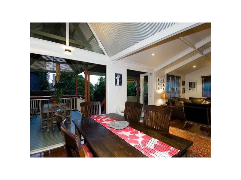 16 Rogers Street, Spring Hill QLD 4000