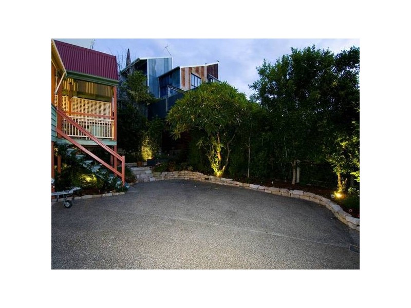 16 Rogers Street, Spring Hill QLD 4000