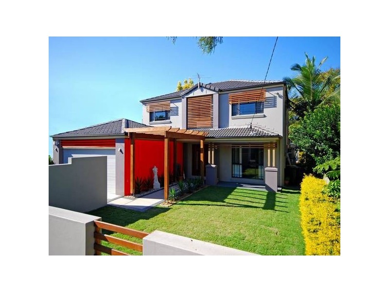 72 Brisbane Corso, Fairfield QLD 4103