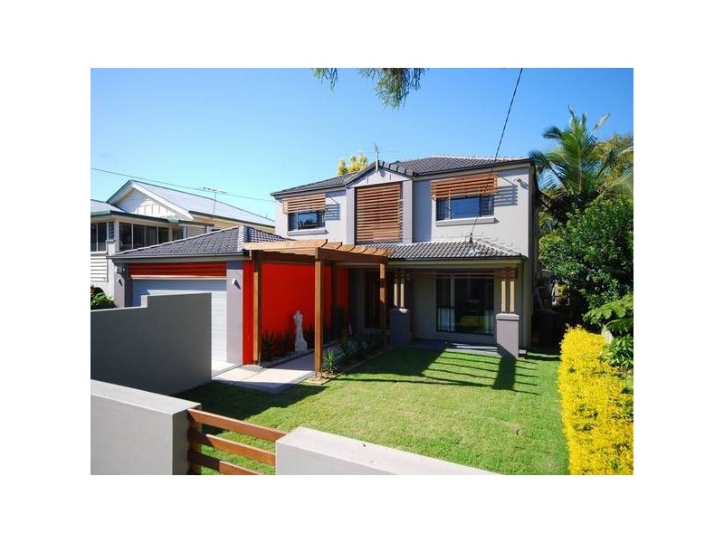 72 Brisbane Corso, Fairfield QLD 4103