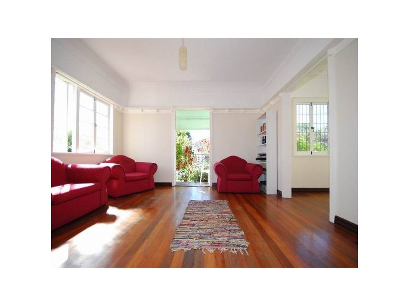 51 Cosker Street, Annerley QLD 4103