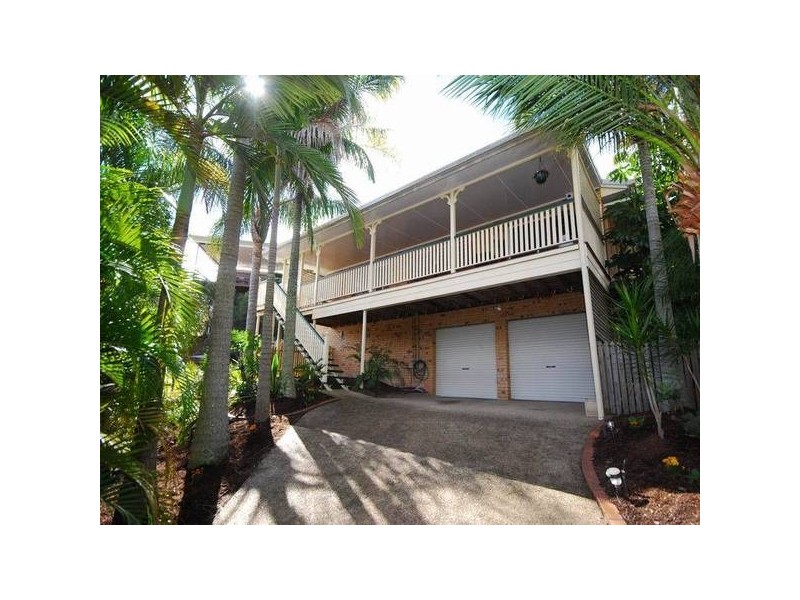 4 Gregsue Court, The Gap QLD 4061