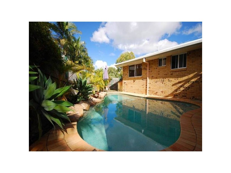 4 Gregsue Court, The Gap QLD 4061