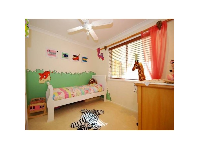 4 Gregsue Court, The Gap QLD 4061