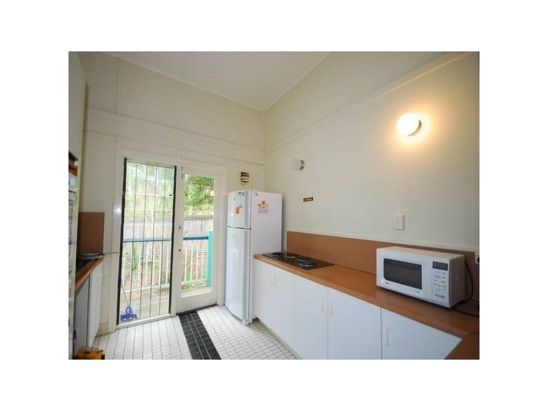 26 Dudley Street, Bardon QLD 4065