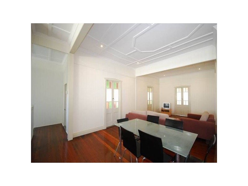 21 Bernhard Street, Paddington QLD 4064