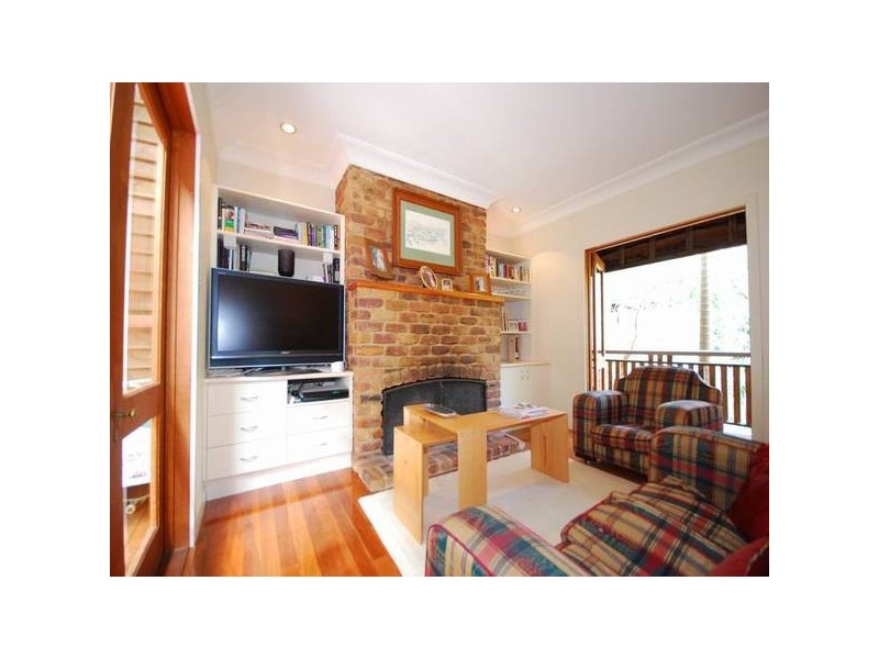 19 El Paso Street, Bardon QLD 4065