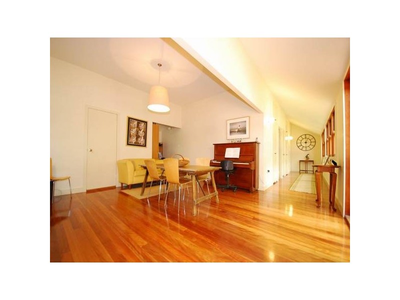 19 El Paso Street, Bardon QLD 4065