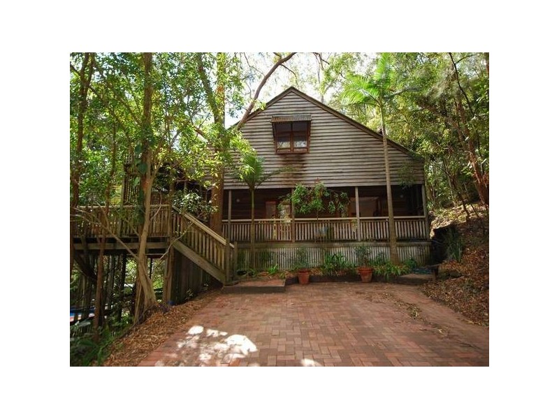 19 El Paso Street, Bardon QLD 4065