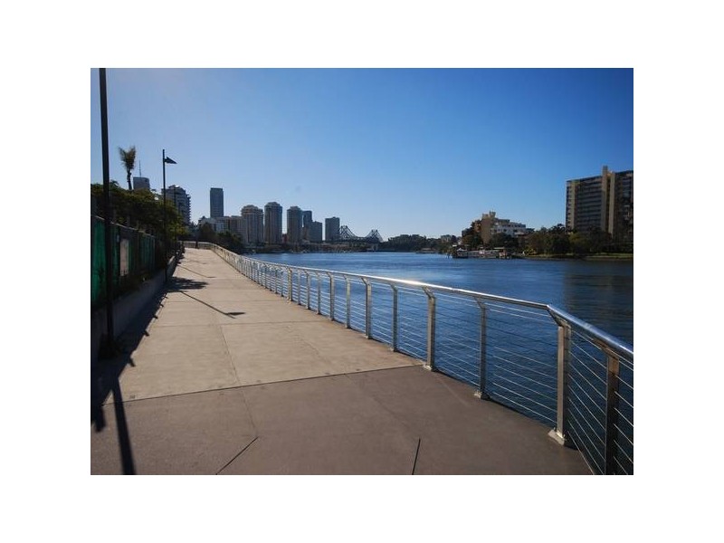 27/10 Park Avenue, East Brisbane QLD 4169