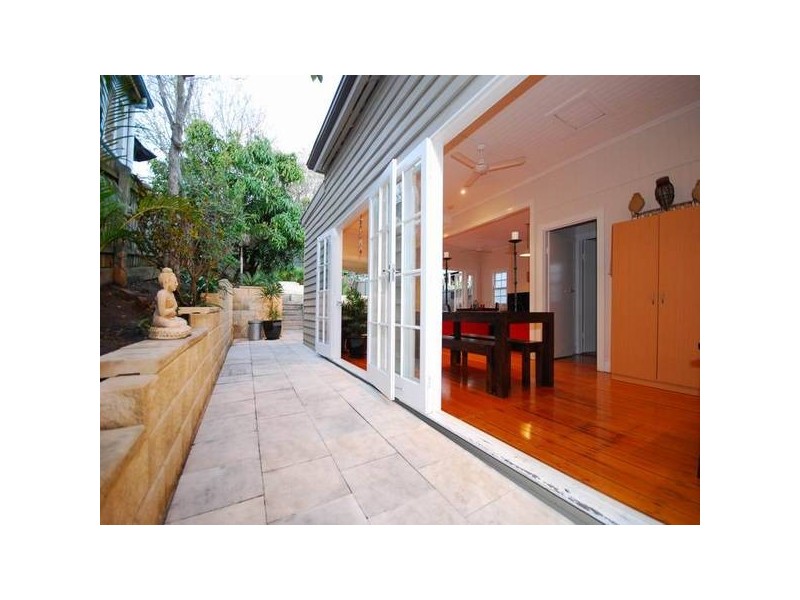 17 Warmington Street, Paddington QLD 4064