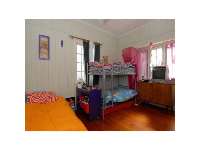 6 Gray Street, Red Hill QLD 4059