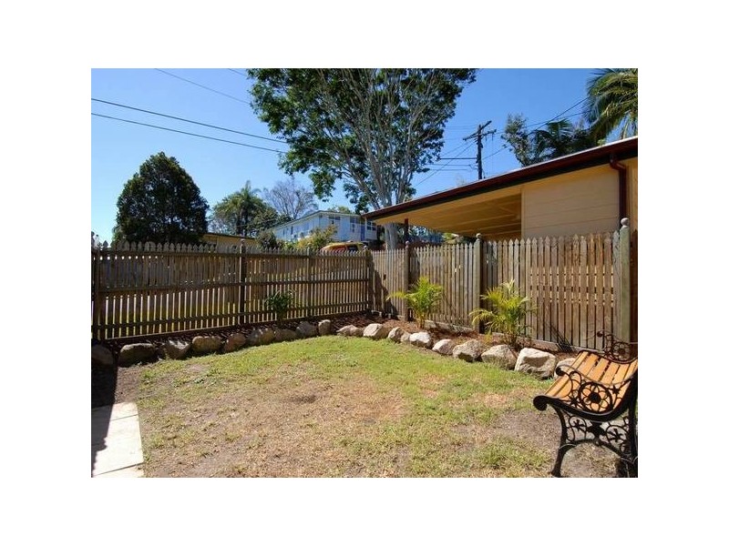 6 Gray Street, Red Hill QLD 4059