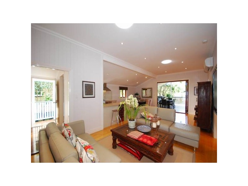 86 Haig Road, Auchenflower QLD 4066