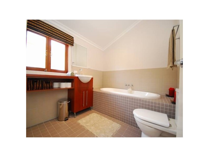 86 Haig Road, Auchenflower QLD 4066