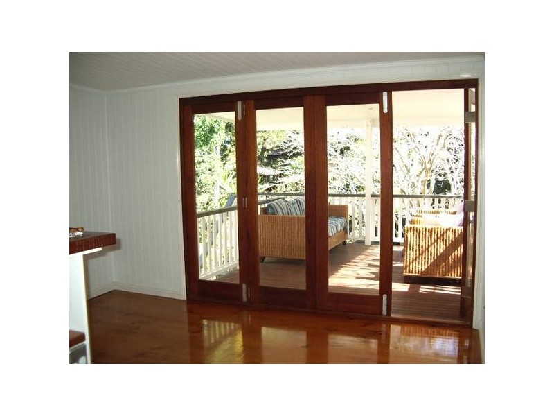 10 Eton Street, Toowong QLD 4066