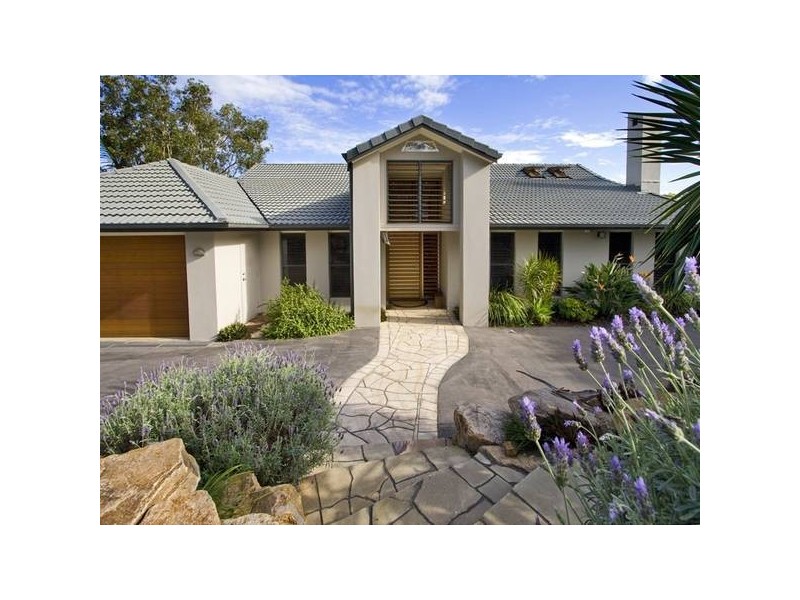 33 Meiers Road, Indooroopilly QLD 4068