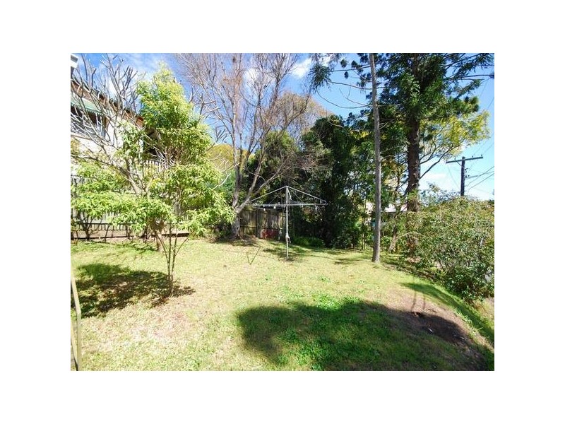 24 Thomas Street, Red Hill QLD 4059