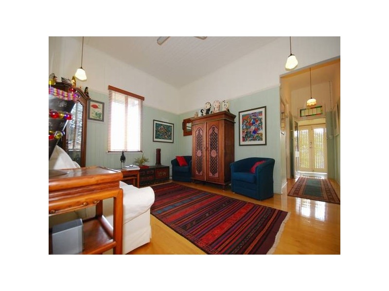 33 Ellena Street, Paddington QLD 4064