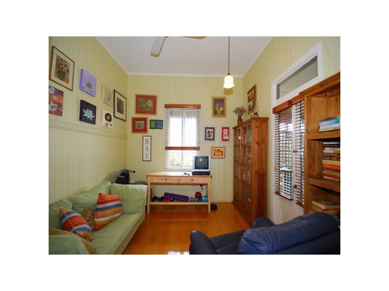 33 Ellena Street, Paddington QLD 4064