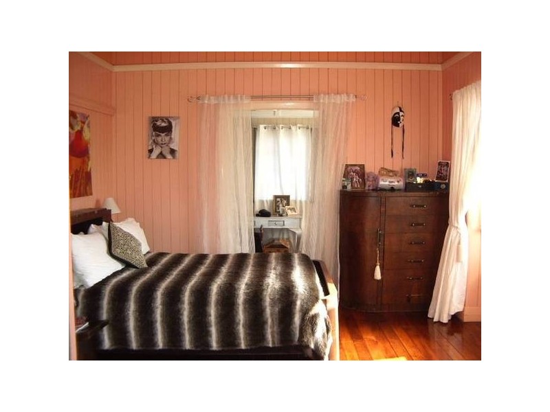 44 Lindsay Street, Ashgrove QLD 4060