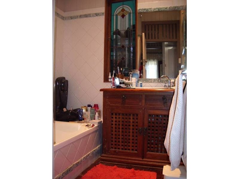 44 Lindsay Street, Ashgrove QLD 4060