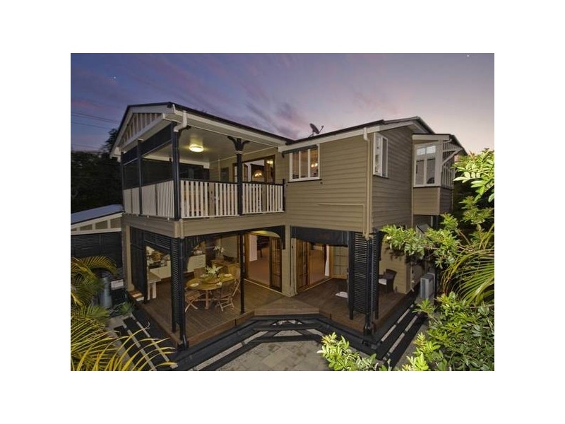 50 Long Street West, Graceville QLD 4075