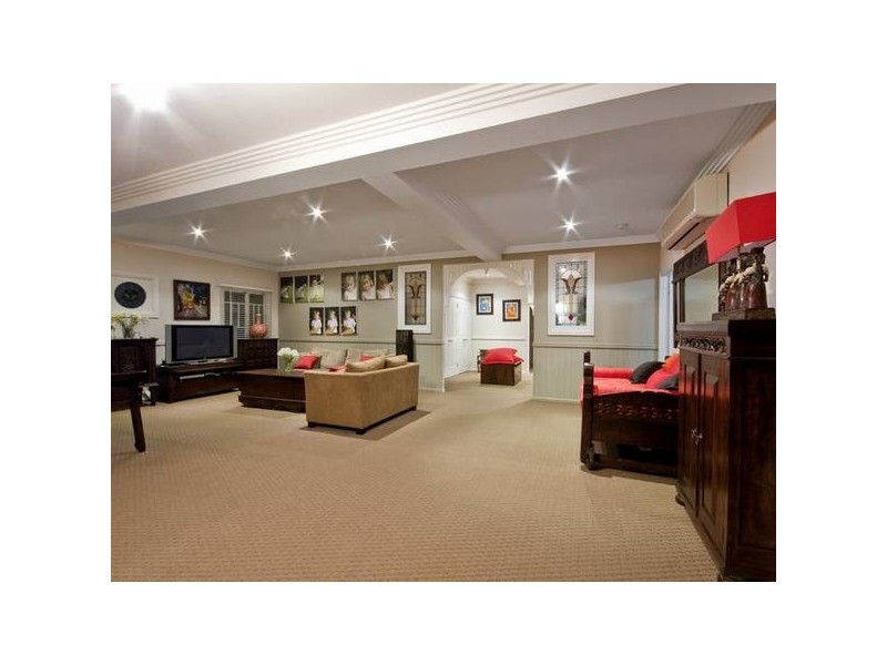 50 Long Street West, Graceville QLD 4075