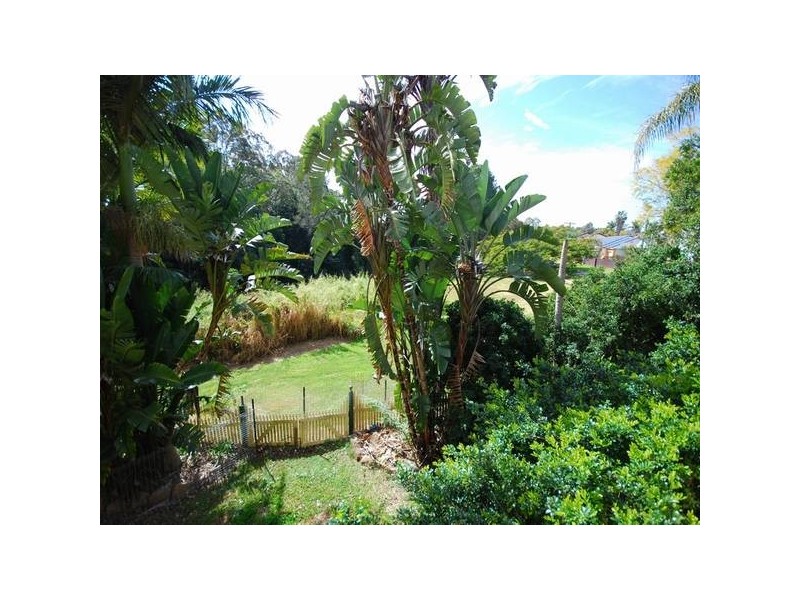 94 McLean Parade, Ashgrove QLD 4060