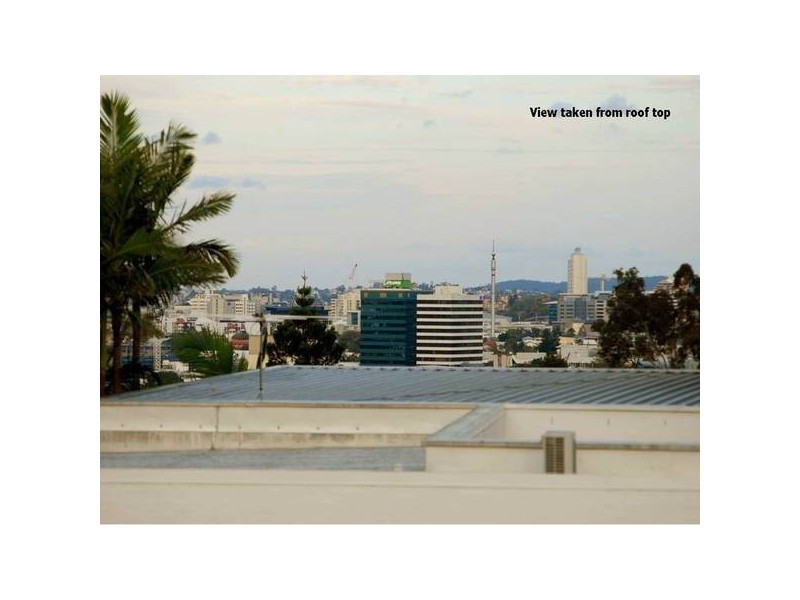 6 Fairseat Street, Bardon QLD 4065