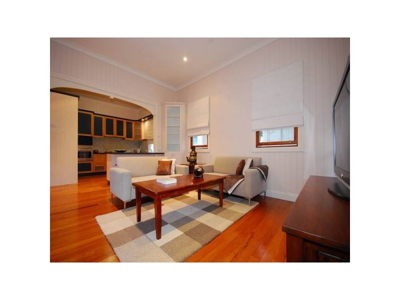 11 Aldridge Street, Auchenflower QLD 4066