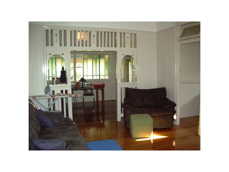 27 Rigby Street, Wooloowin QLD 4030