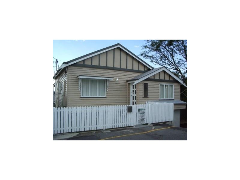 21 McLeod Street, Herston QLD 4006