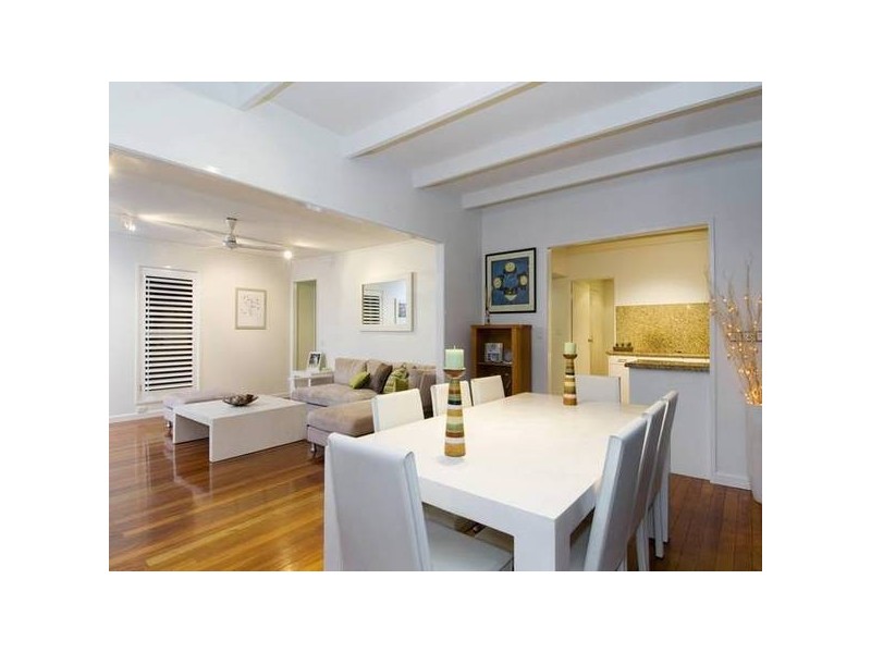 21 Chiswick Road, Bardon QLD 4065