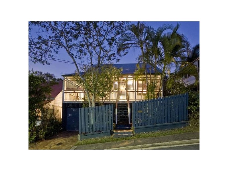 36 Mornington Street, Red Hill QLD 4059