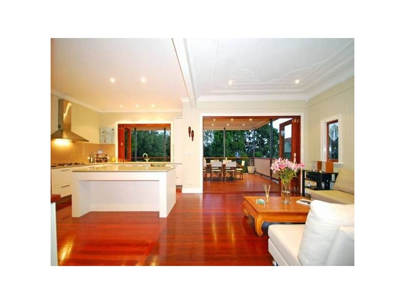 50 Leslie Street, Bardon QLD 4065