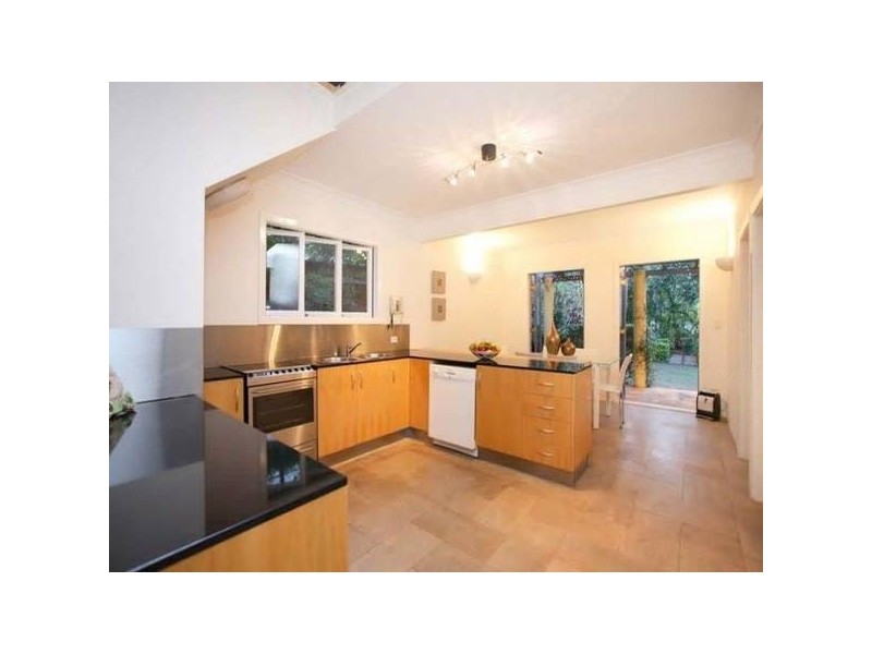 16 Wilden Street, Paddington QLD 4064