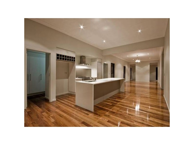 12 Penrose Street, Auchenflower QLD 4066