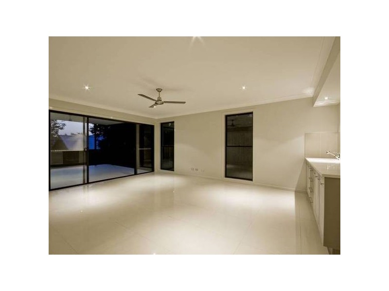 12 Penrose Street, Auchenflower QLD 4066